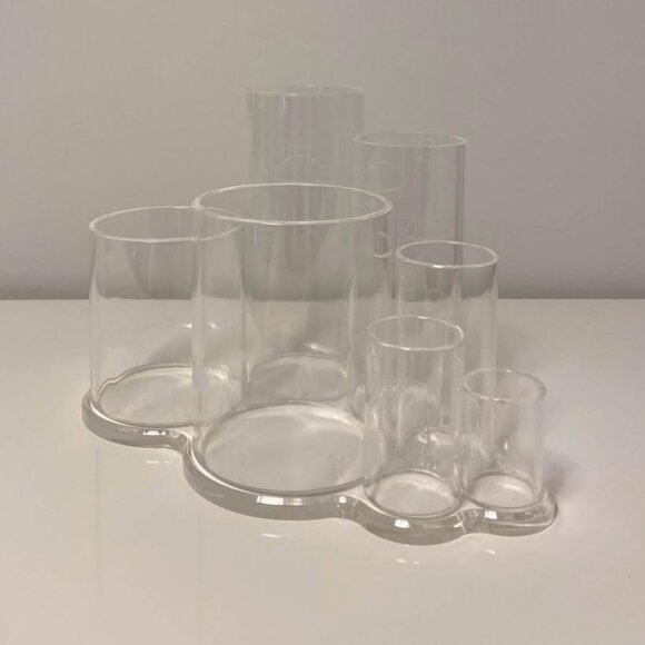 Acrylic Cylinder Shaped Stationary/Make Up Brush Holder - Picture 1 of 5